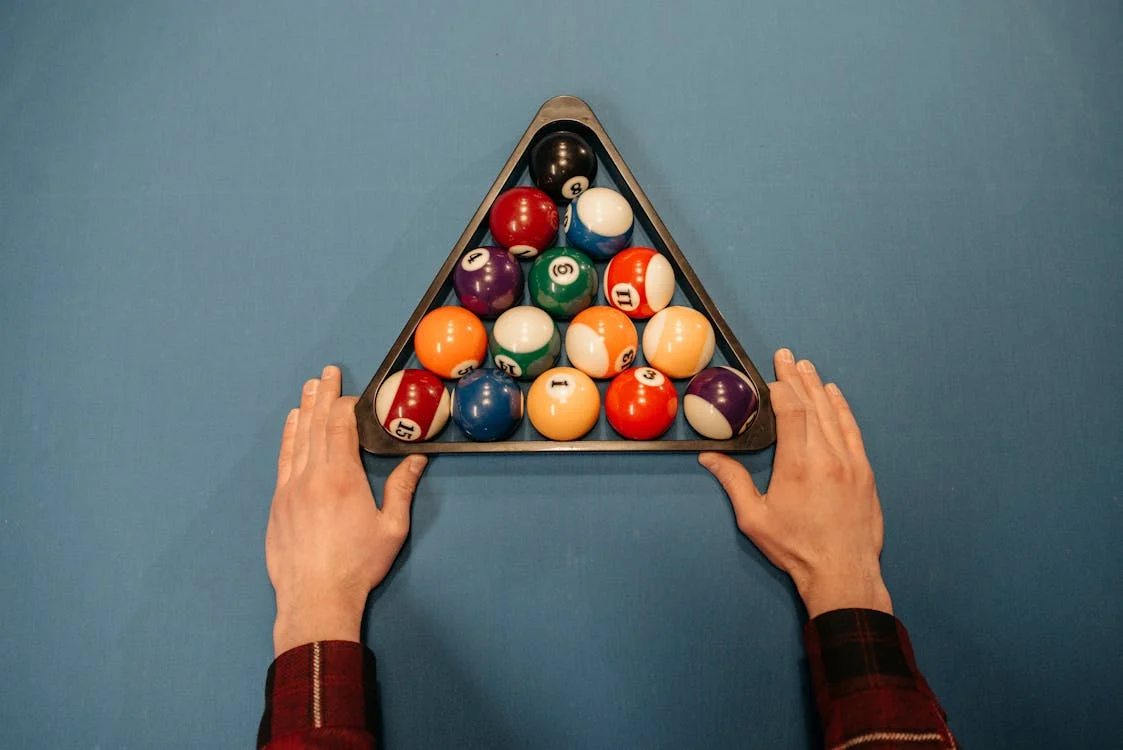Pool rack and billiard balls setup